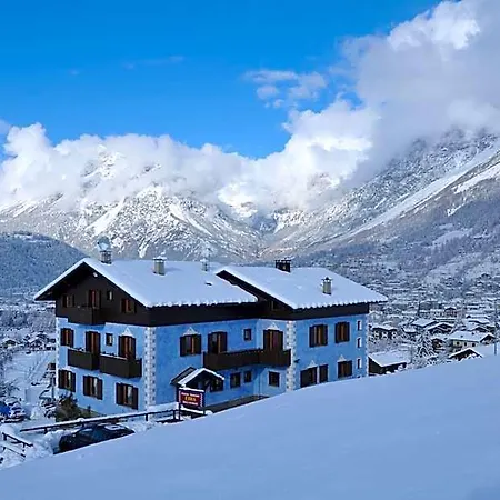 Eira فندق