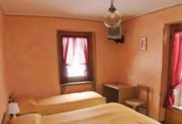 Eira Hotel 2*